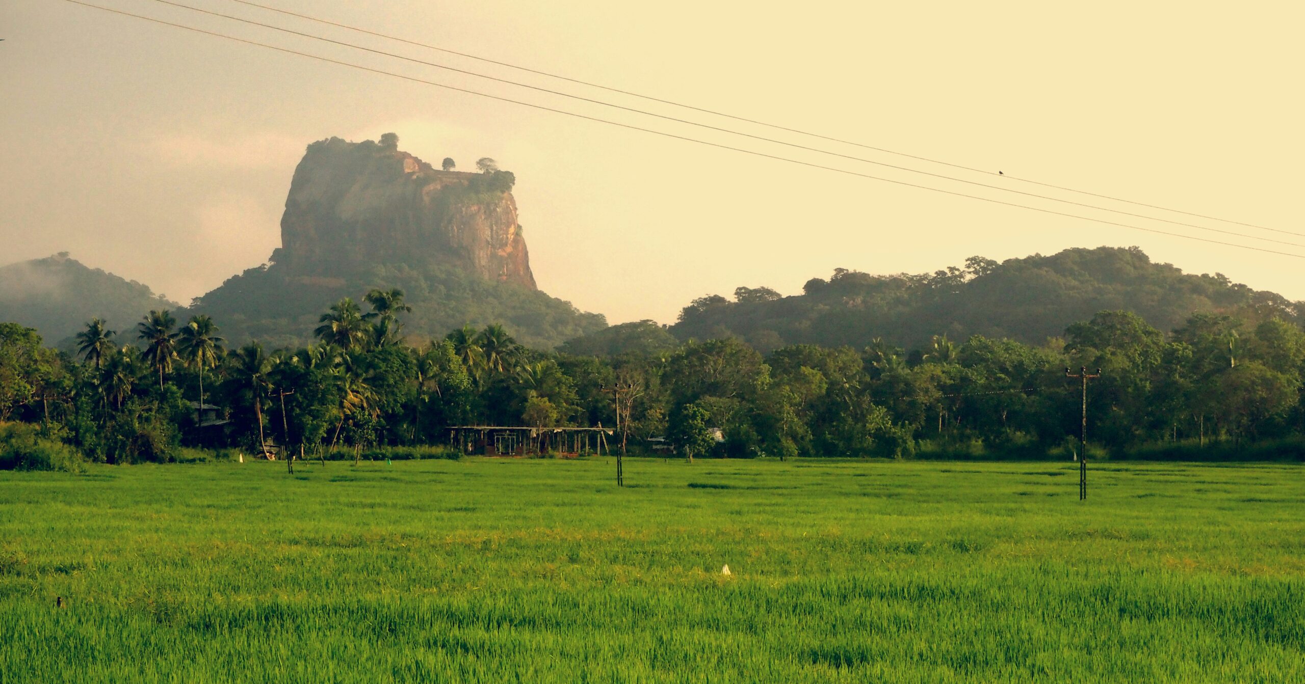 best time to visit Sri Lanka on a budget